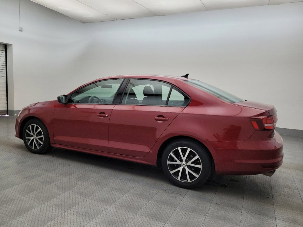 Used 2016 Volkswagen Jetta SE image 3