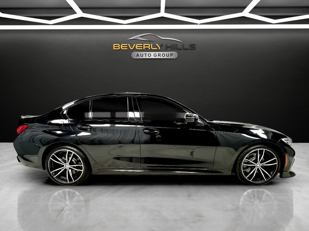 Used 2019 BMW 330i xDrive Msport Pkg w/ M Sport Package image 6