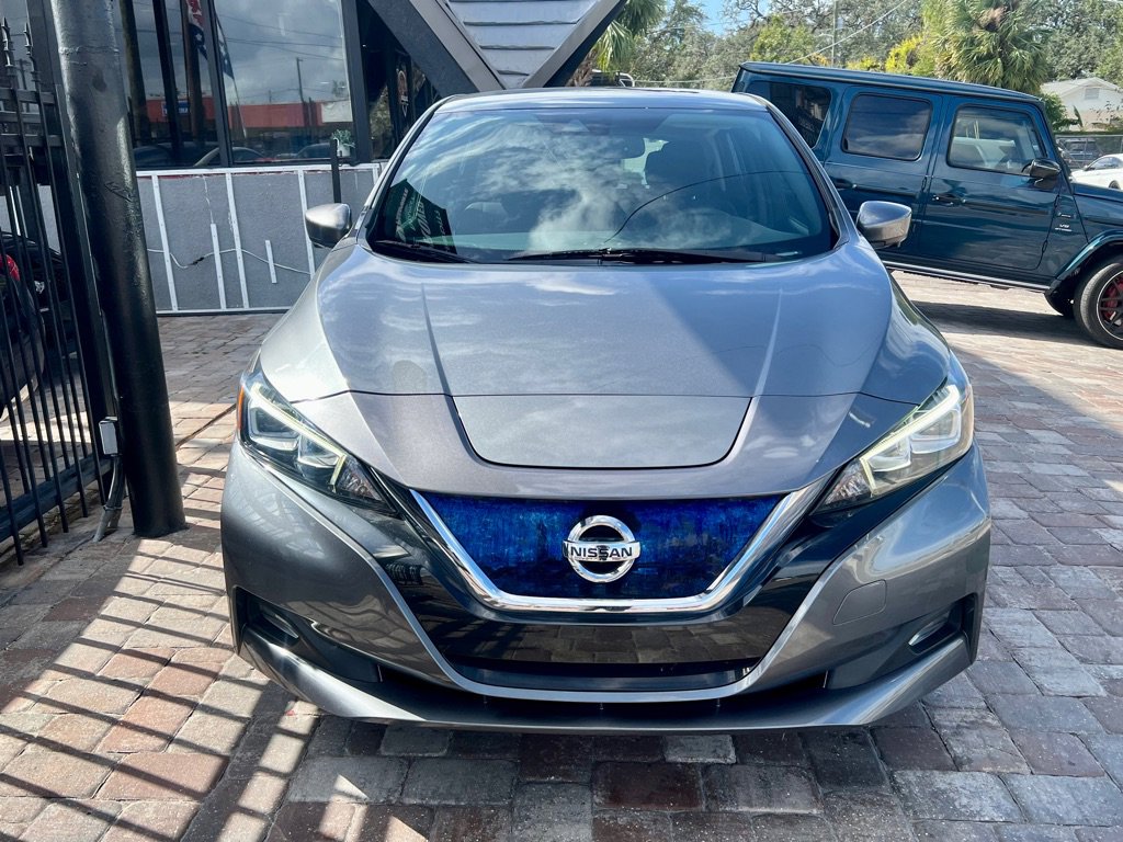 Used 2022 Nissan Leaf SV w/ SV Technology Package image 5