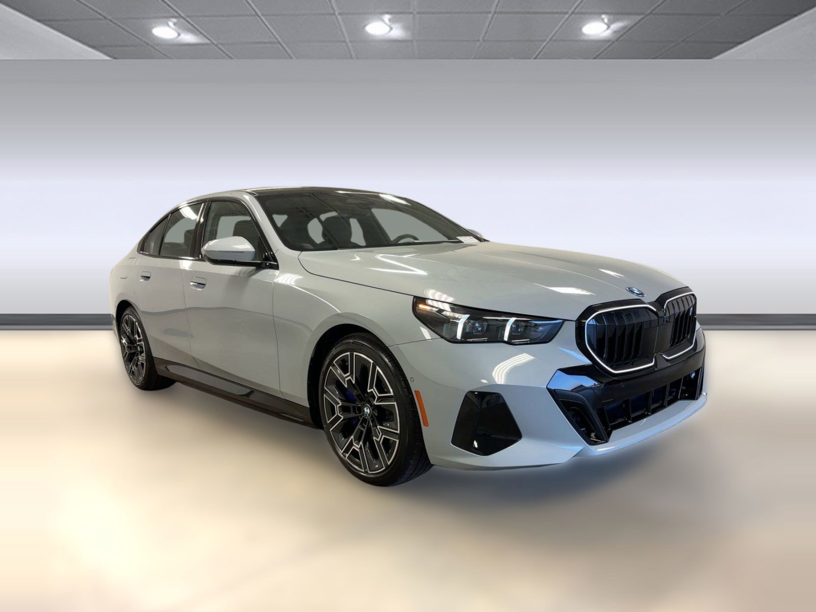 Used 2026 BMW i5 eDrive40 w/ M Sport Package image 5