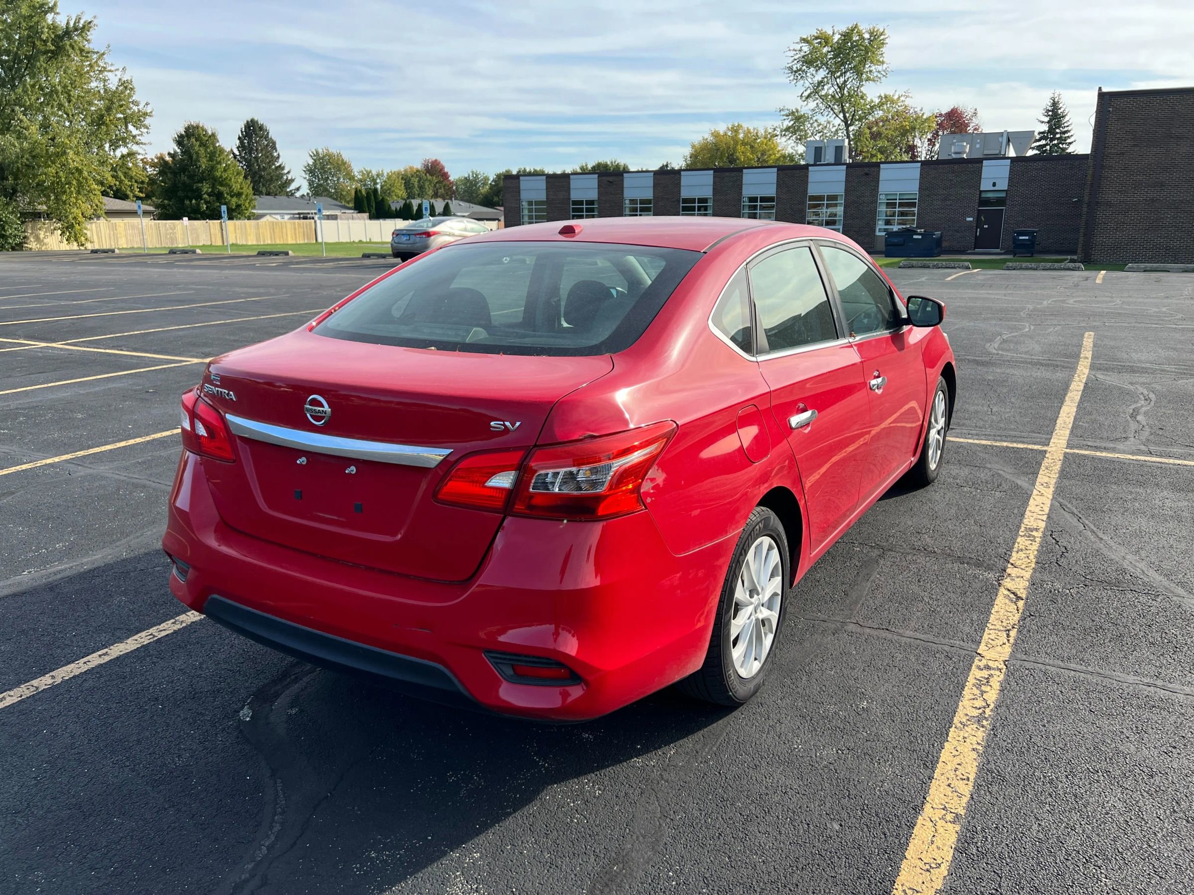 Used 2018 Nissan Sentra SV FWD image 11