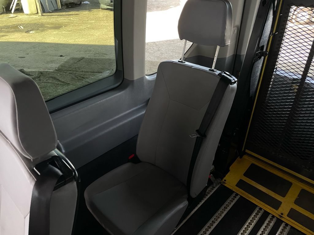 Used 2019 Ford Transit 350 XL RWD image 22