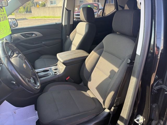 Used 2018 Chevrolet Traverse LT FWD image 13