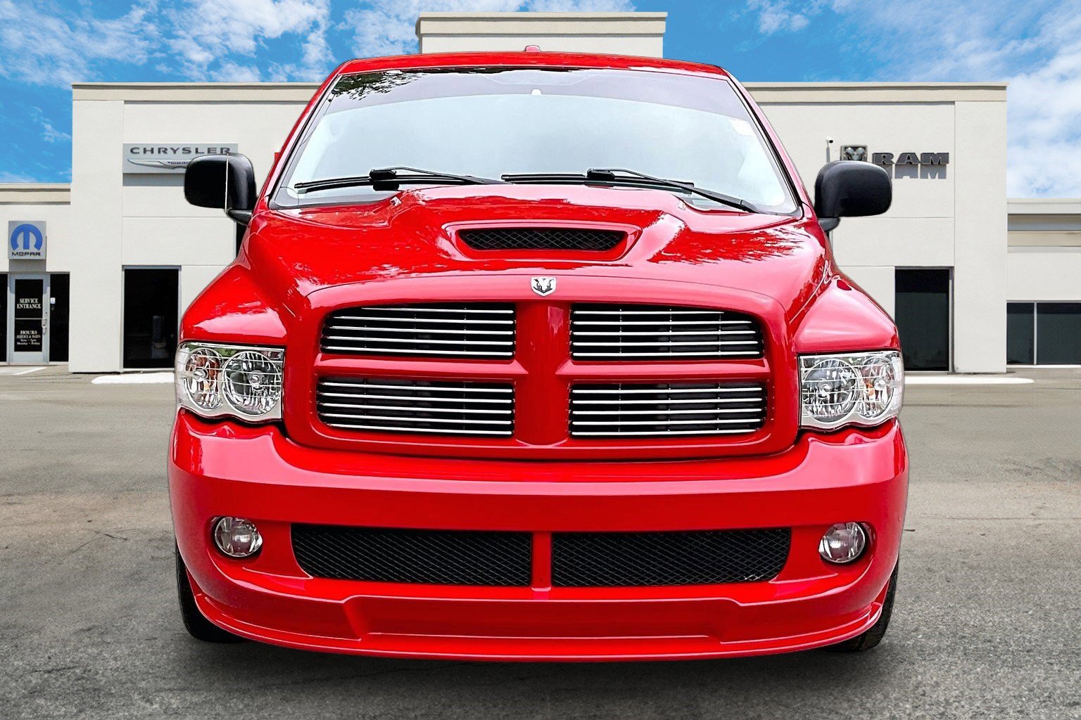 Used 2004 Dodge Ram 1500 Truck 2WD Regular Cab image 3