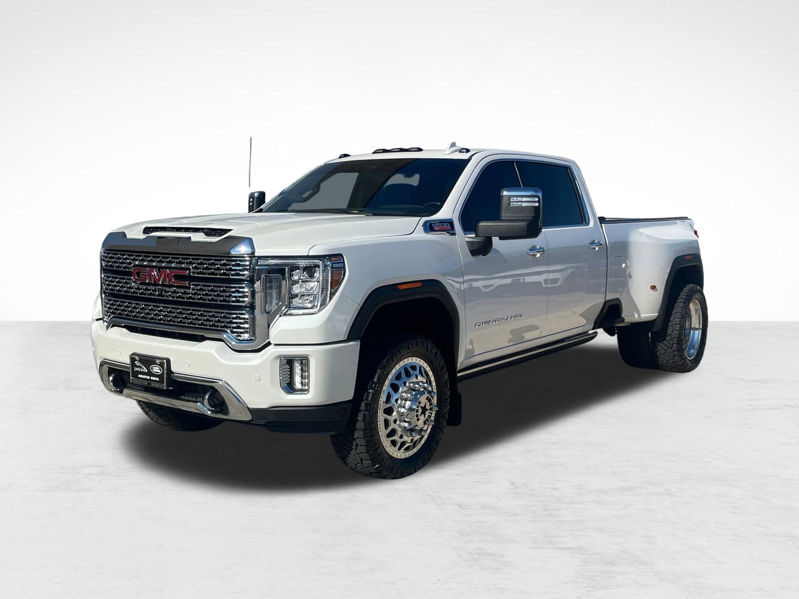 Used 2021 GMC Sierra 3500 Denali w/ Denali Ultimate Package image 1