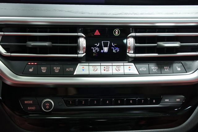 Used 2024 BMW X3 sDrive30i w/ Premium Package w/ZPA image 23