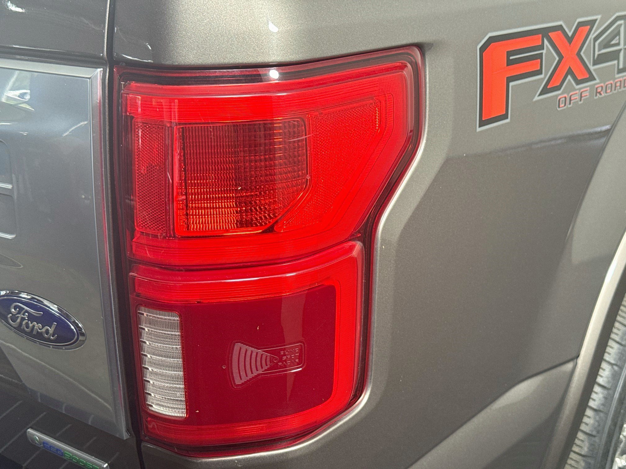 Used 2019 Ford F150 King Ranch w/ Equipment Group 601A Luxury AWD/4WD image 34