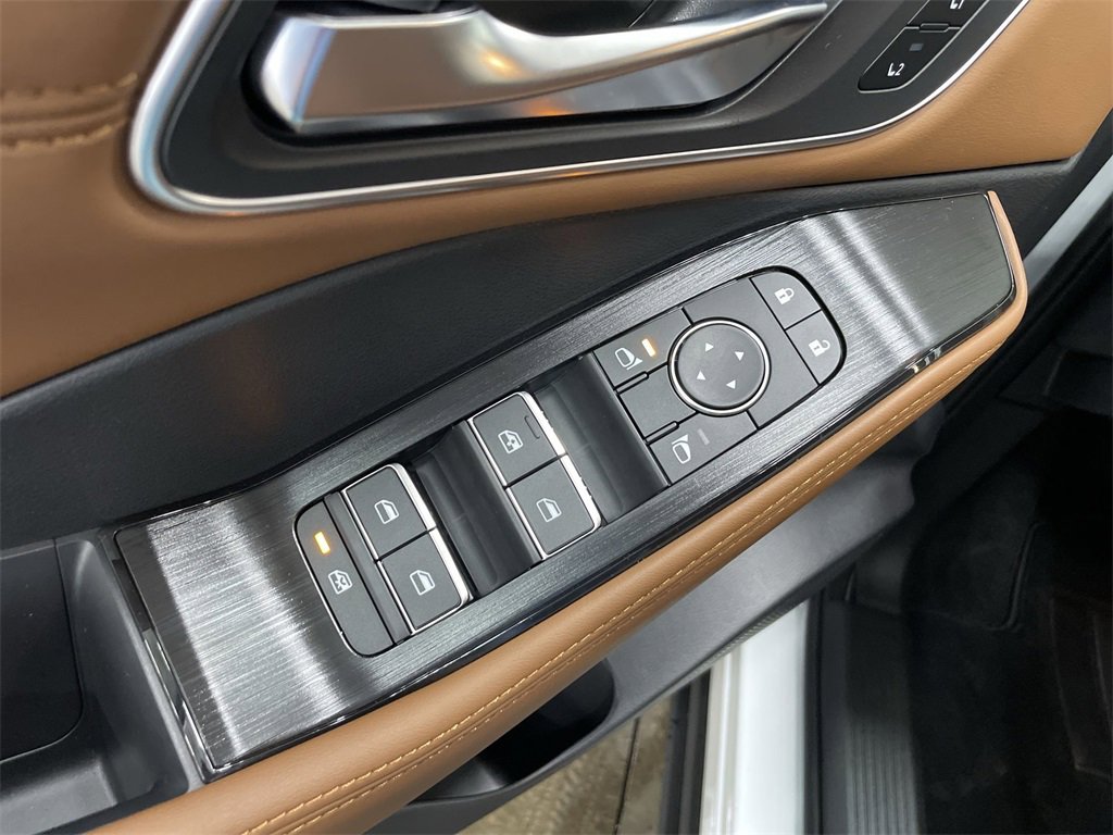 New 2026 Nissan Rogue Platinum image 13