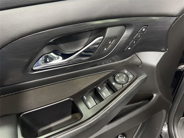 Used 2020 Chevrolet Traverse High Country image 10