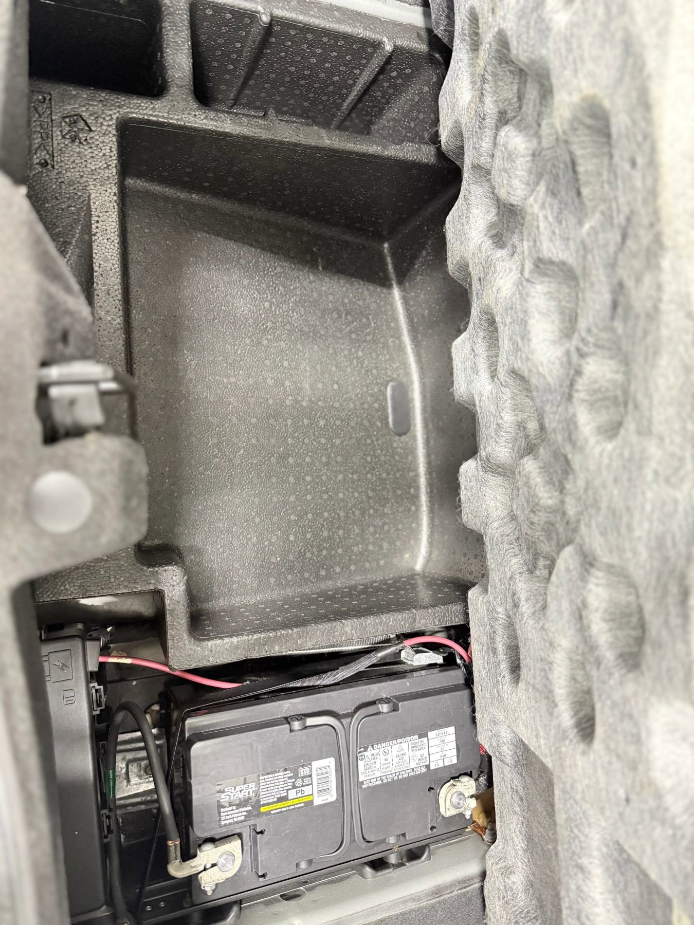 Used 2010 Dodge Challenger R/T image 31