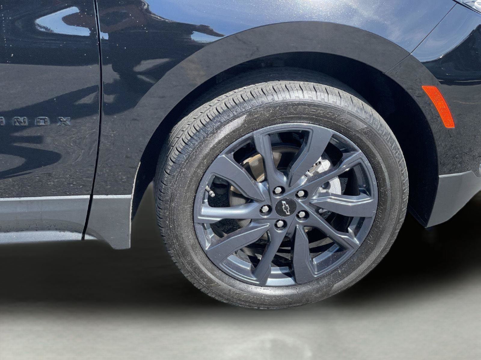 Used 2024 Chevrolet Equinox RS w/ LPO, Floor Liner Package AWD/4WD image 33