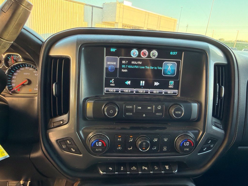 Used 2015 Chevrolet Silverado 2500 LTZ w/ Duramax Plus Package AWD/4WD image 10