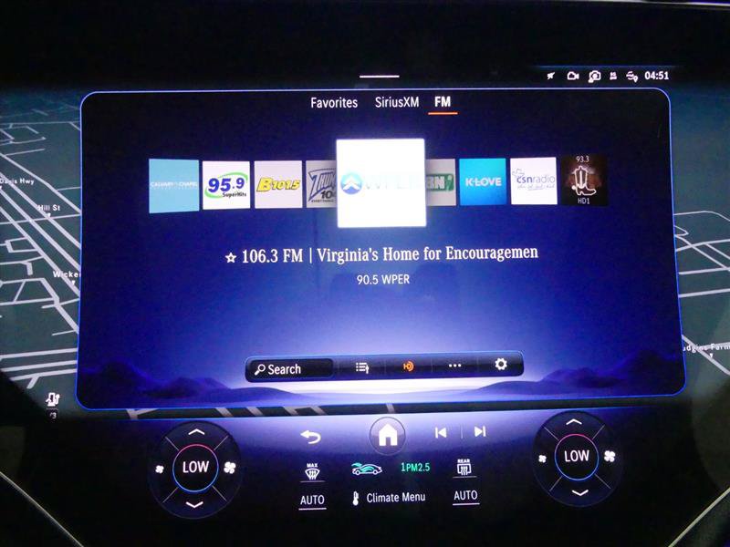Used 2025 Mercedes-Benz EQS 580 4MATIC SUV w/ Exclusive Trim Package image 15
