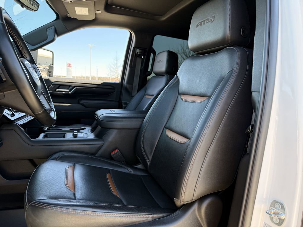 Used 2024 GMC Sierra 3500 AT4 w/ AT4 Premium Plus Package image 25