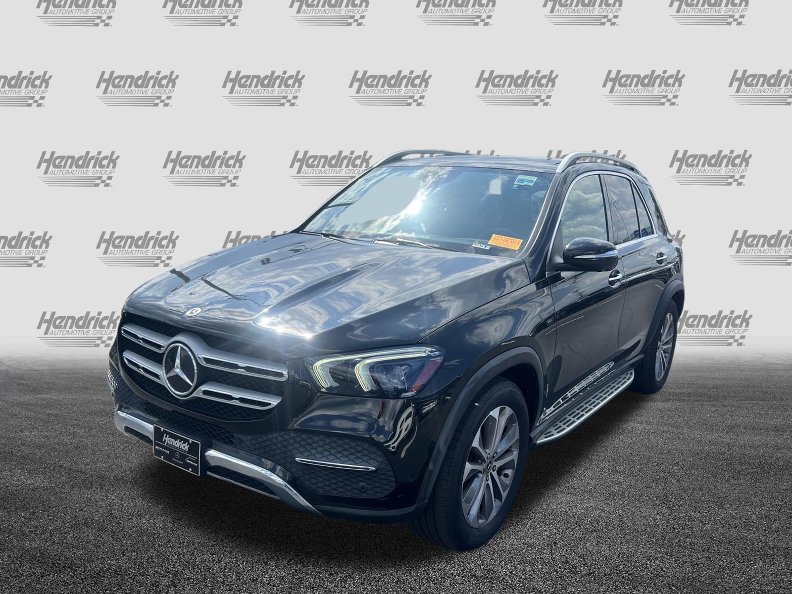 Used 2022 Mercedes-Benz GLE 350 4MATIC w/ Premium Package image 5