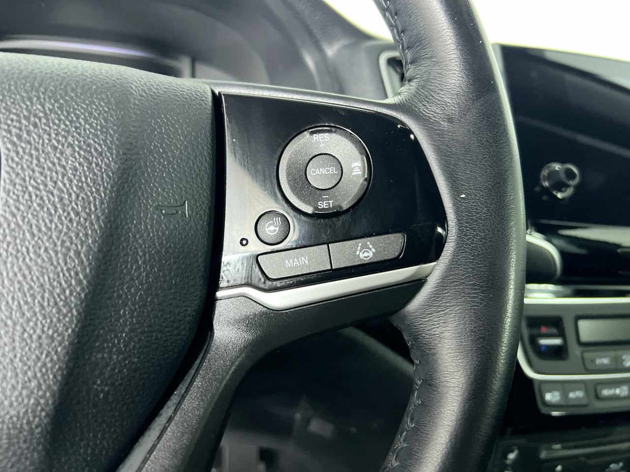 Used 2019 Honda Pilot Elite image 17