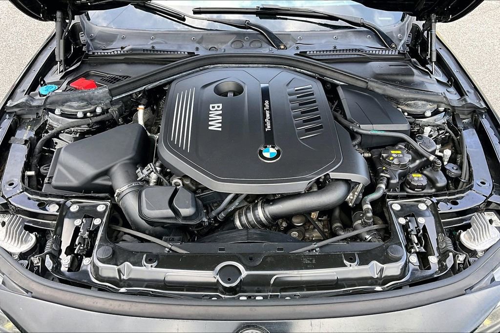 Used 2019 BMW 440i Coupe w/ M Sport Package RWD image 30