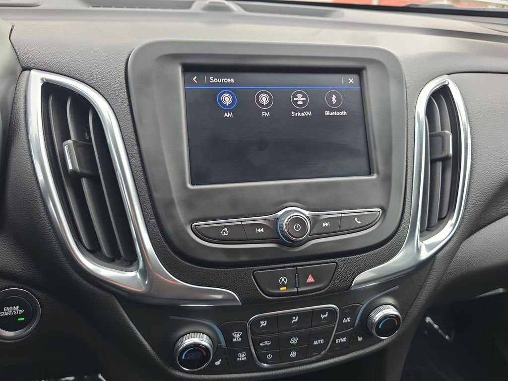 Used 2024 Chevrolet Equinox LT image 13
