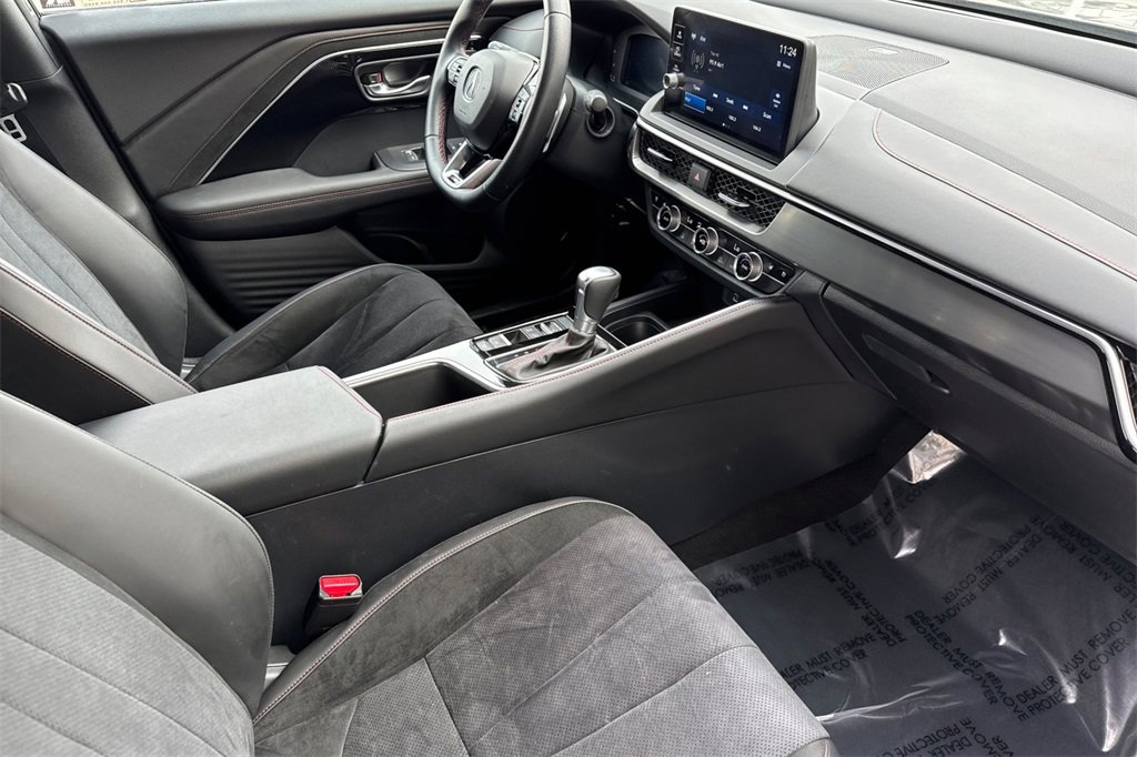 Certified 2025 Acura ADX A-Spec image 20