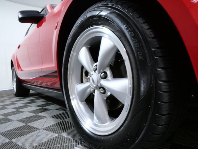 Used 2005 Ford Mustang Coupe RWD image 25