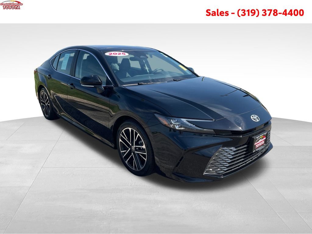 Certified 2025 Toyota Camry XLE FWD image 10