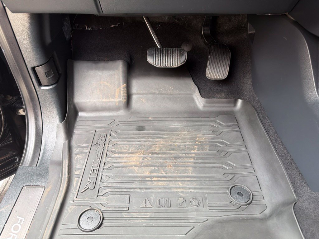 Used 2023 Ford F150 Raptor AWD/4WD image 40
