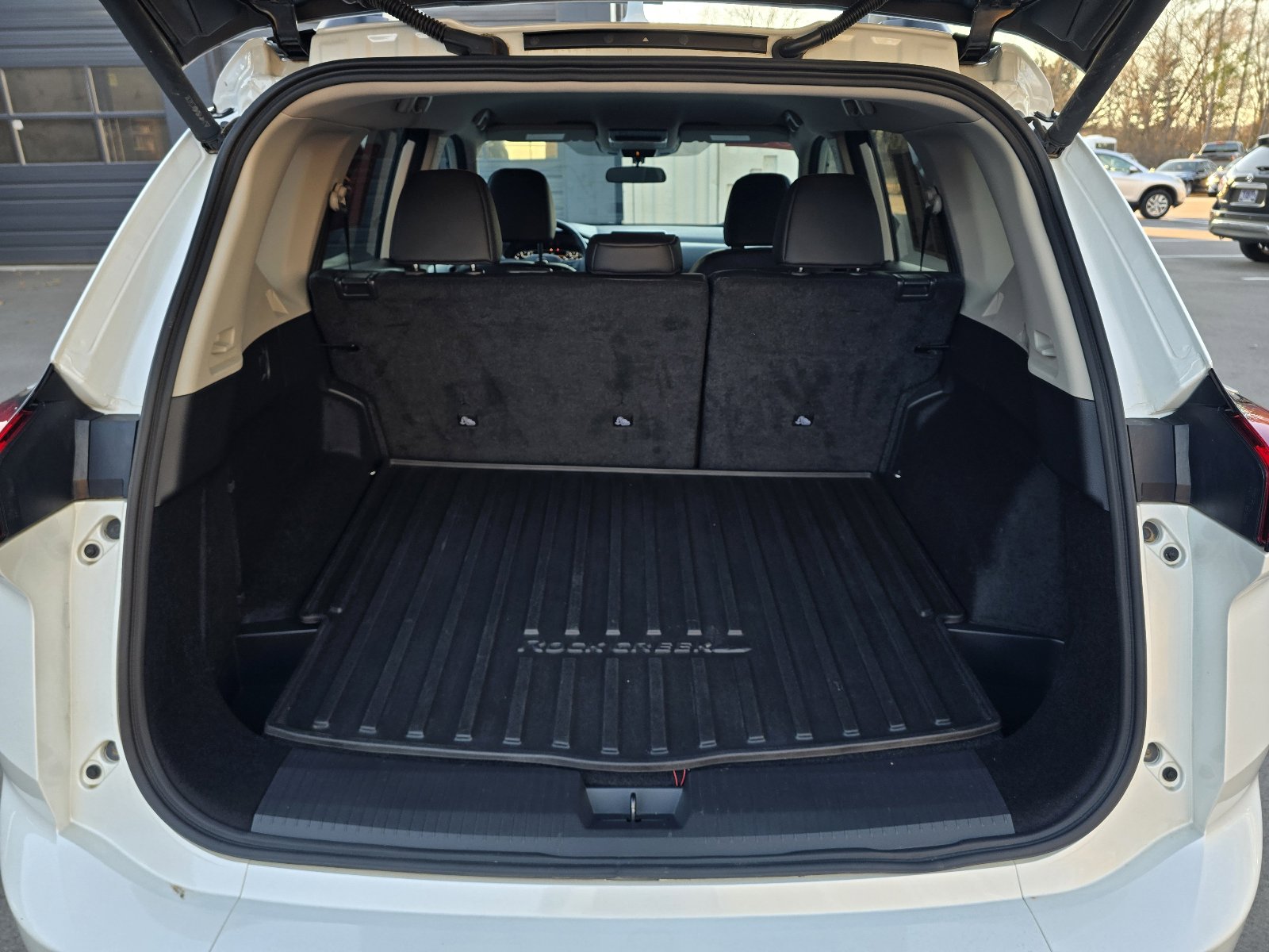 Certified 2025 Nissan Rogue SV image 25