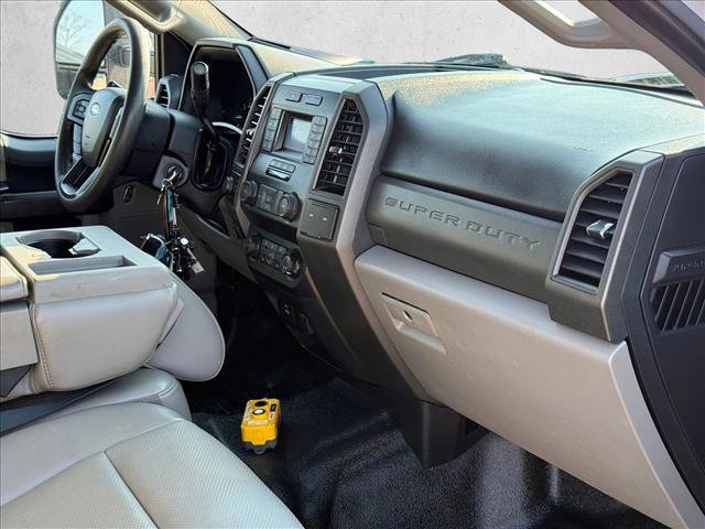 Used 2020 Ford F350 XL w/ Power Equipment Group image 24