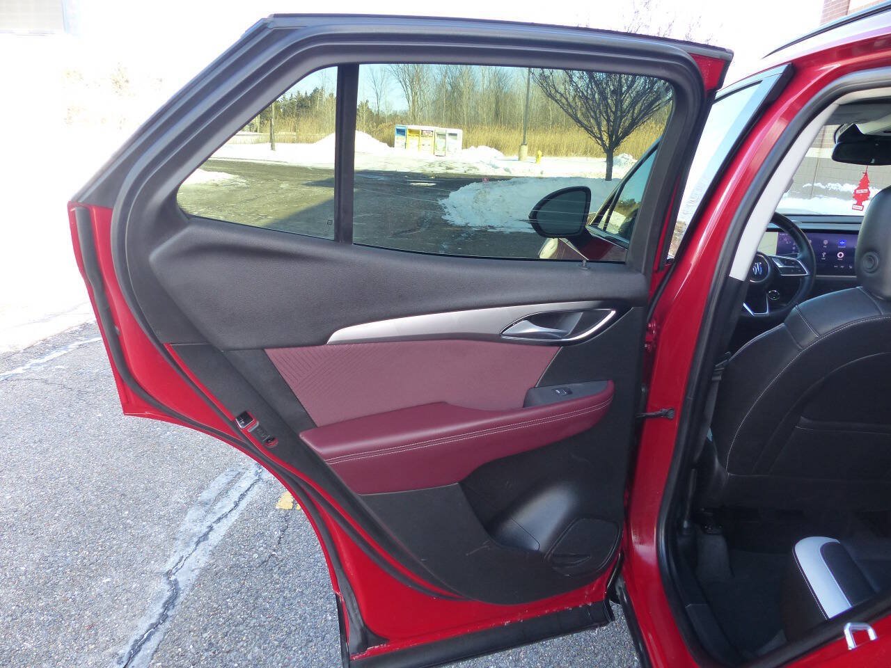 Used 2025 Buick Envision Sport Touring AWD/4WD image 34