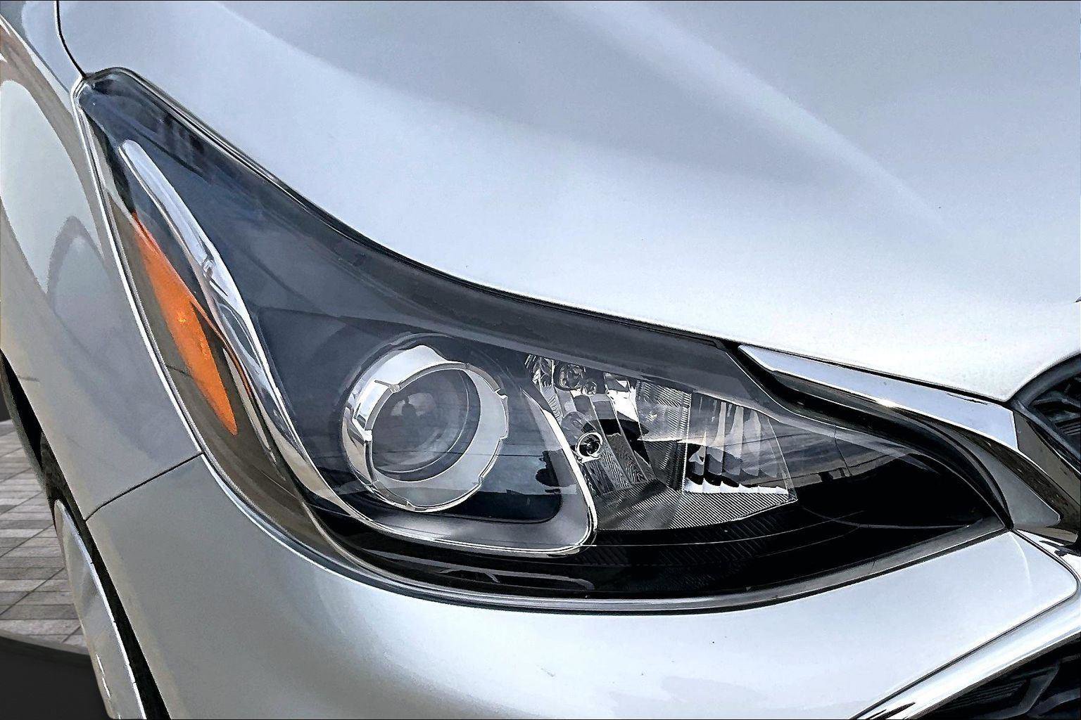 Used 2020 Chevrolet Spark LS image 28