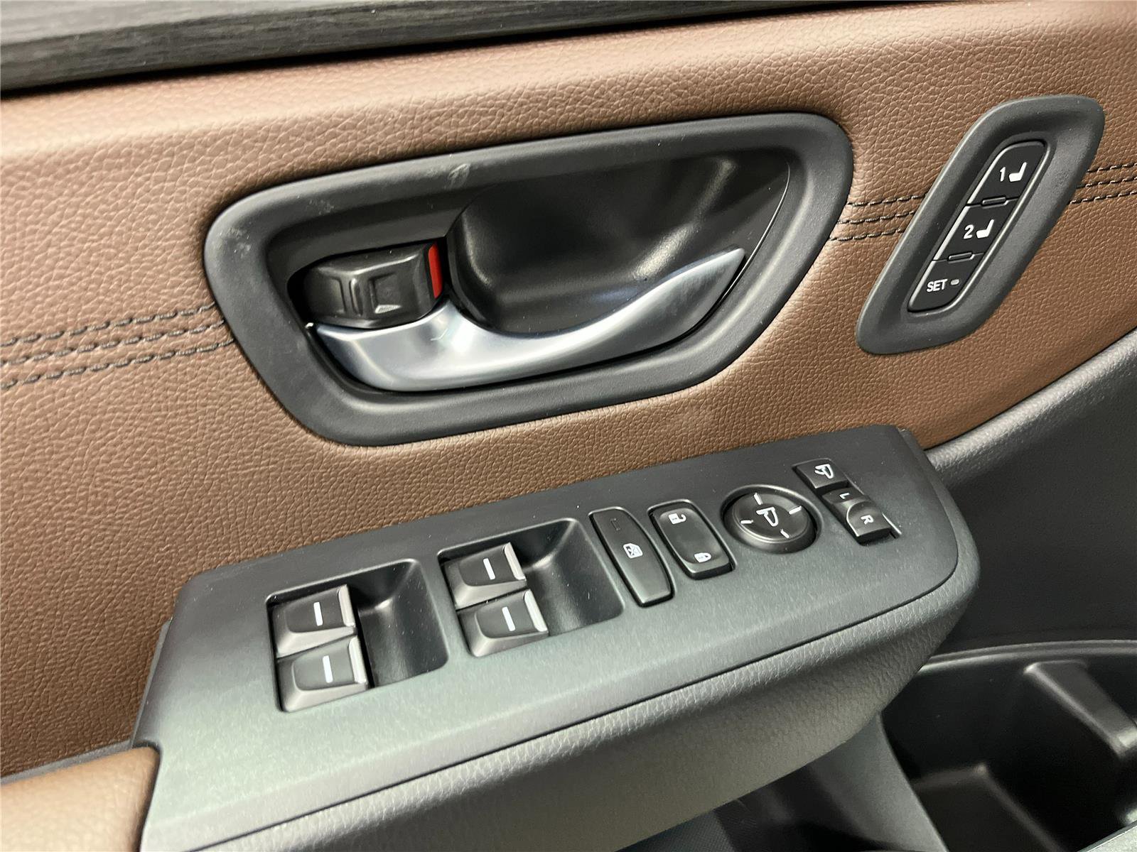 New 2026 Honda Pilot Touring image 13