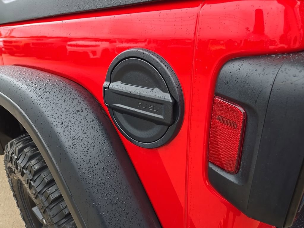 Used 2024 Jeep Wrangler Unlimited Sport AWD/4WD image 21