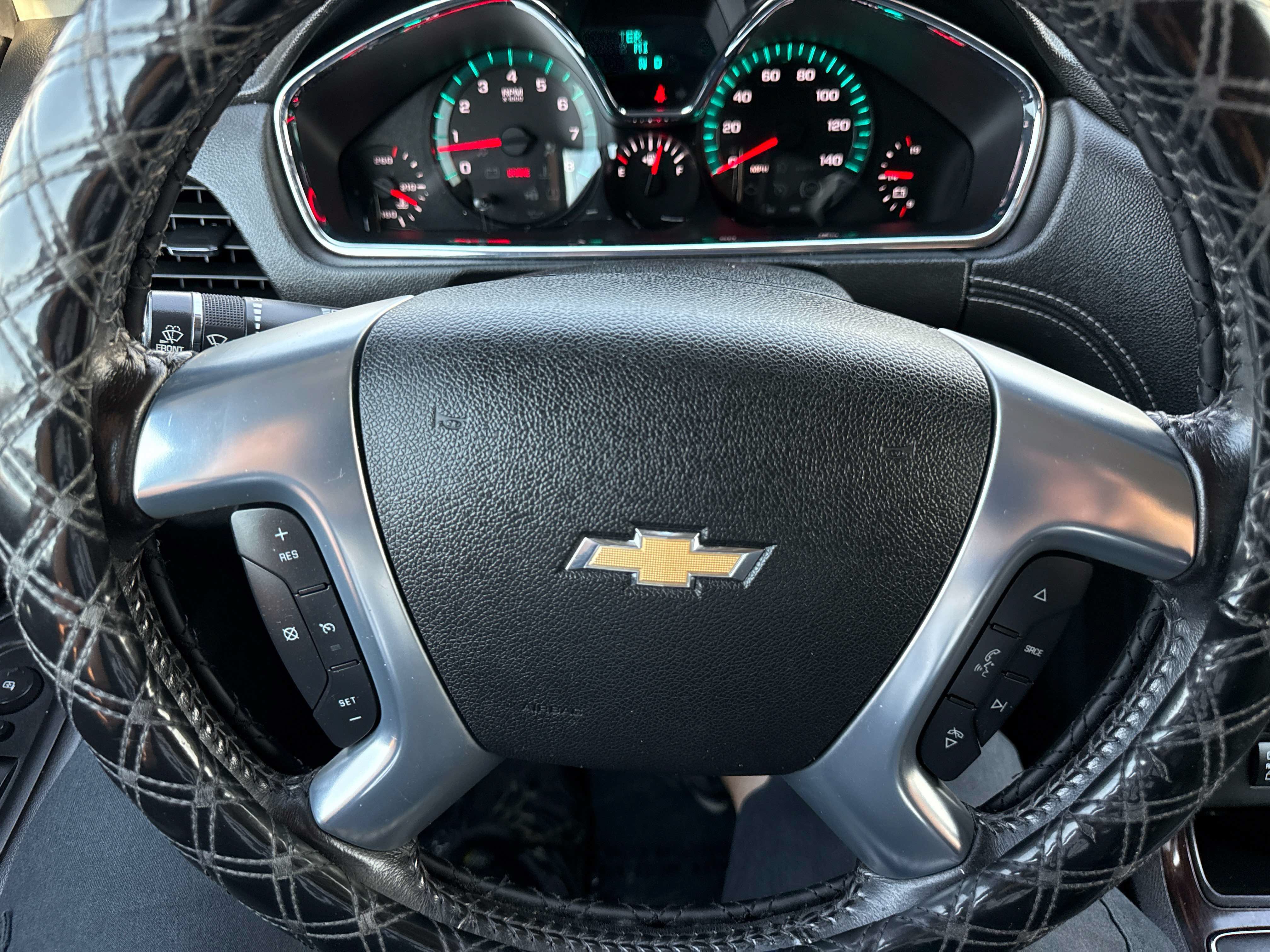 Used 2017 Chevrolet Traverse LT FWD image 28
