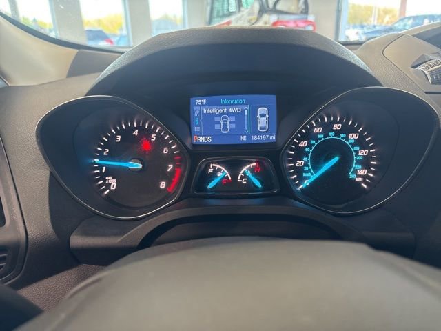 Used 2015 Ford Escape SE AWD/4WD image 29