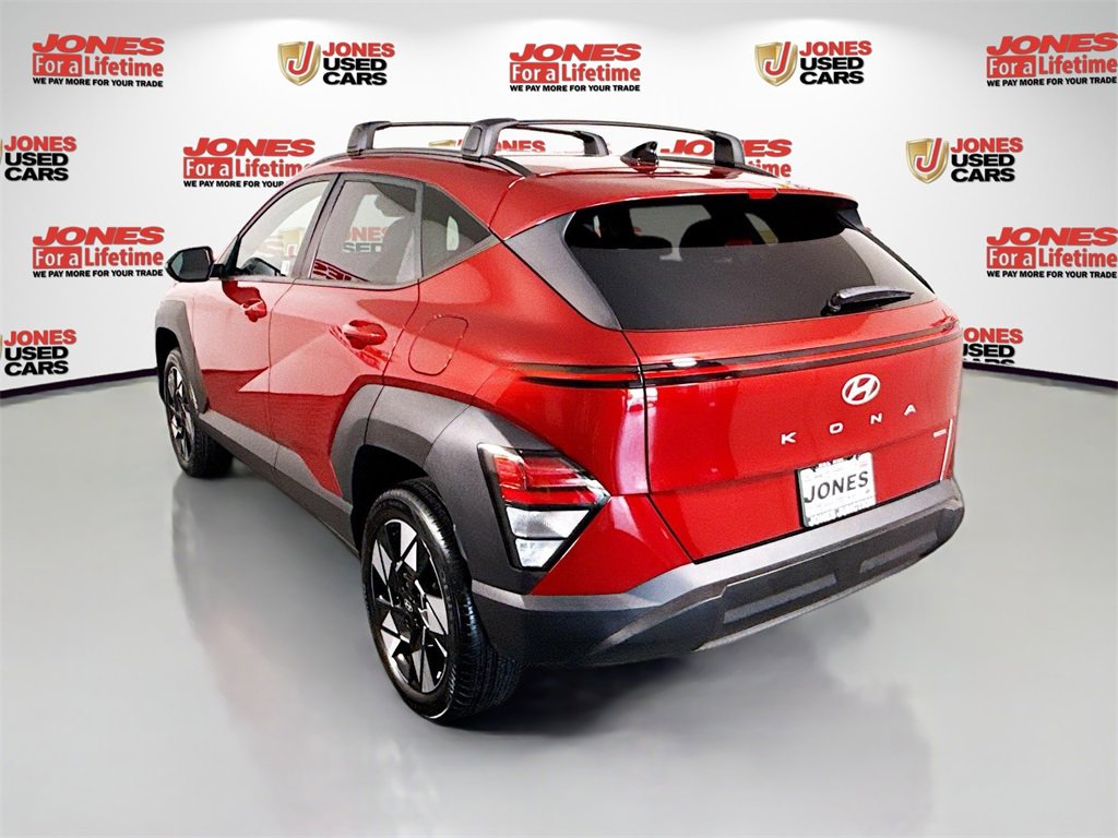 Certified 2025 Hyundai Kona SEL image 2