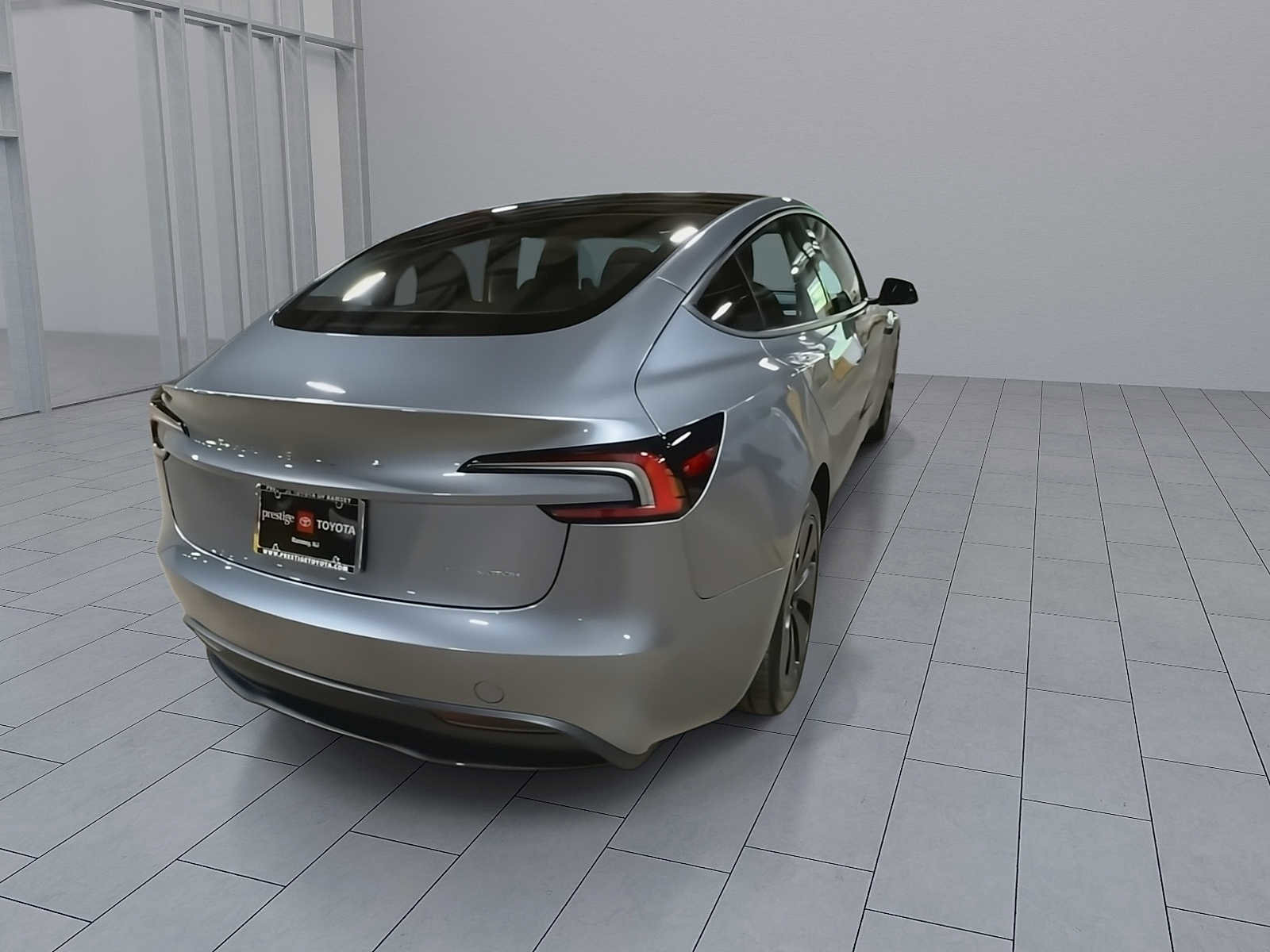 Used 2025 Tesla Model 3 Long Range AWD/4WD image 8