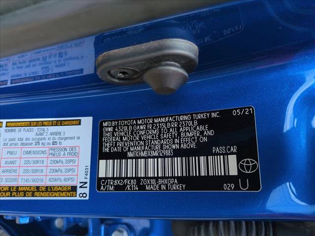 Used 2021 Toyota C-HR XLE FWD image 23