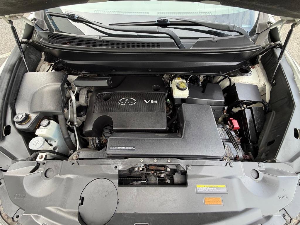 Used 2014 INFINITI QX60 AWD w/ Premium Plus Package image 38