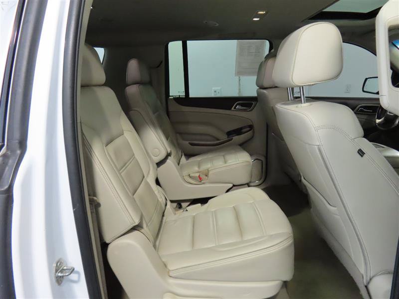 Used 2020 GMC Yukon XL Denali RWD image 40