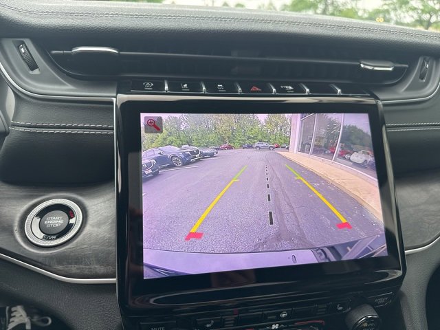 Used 2022 Jeep Grand Cherokee L Limited image 20