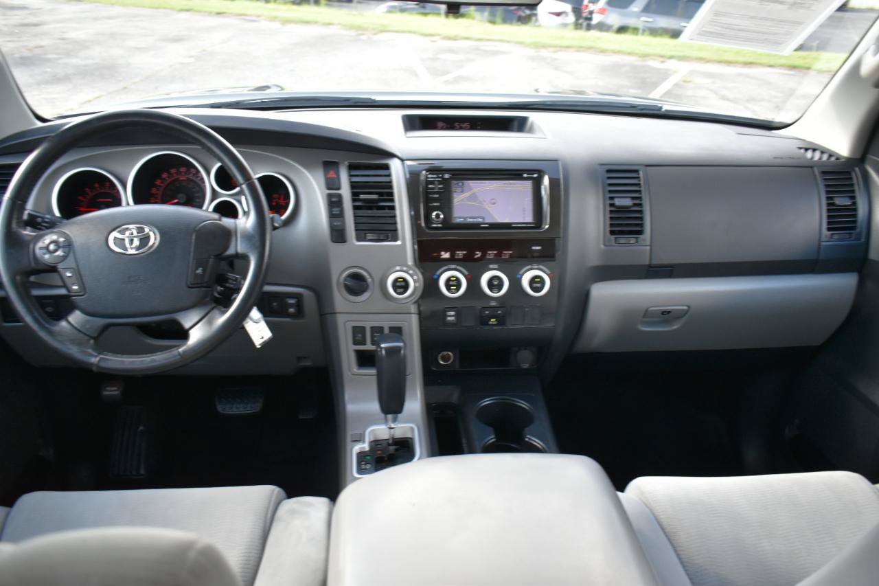 Used 2013 Toyota Sequoia SR5 AWD/4WD image 11