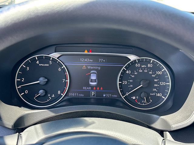 Used 2025 Nissan Altima 2.5 SV FWD image 23