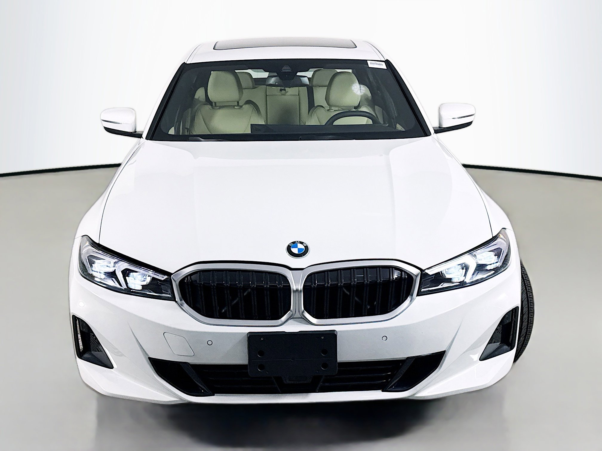 Used 2026 BMW 330i xDrive Sedan video 2