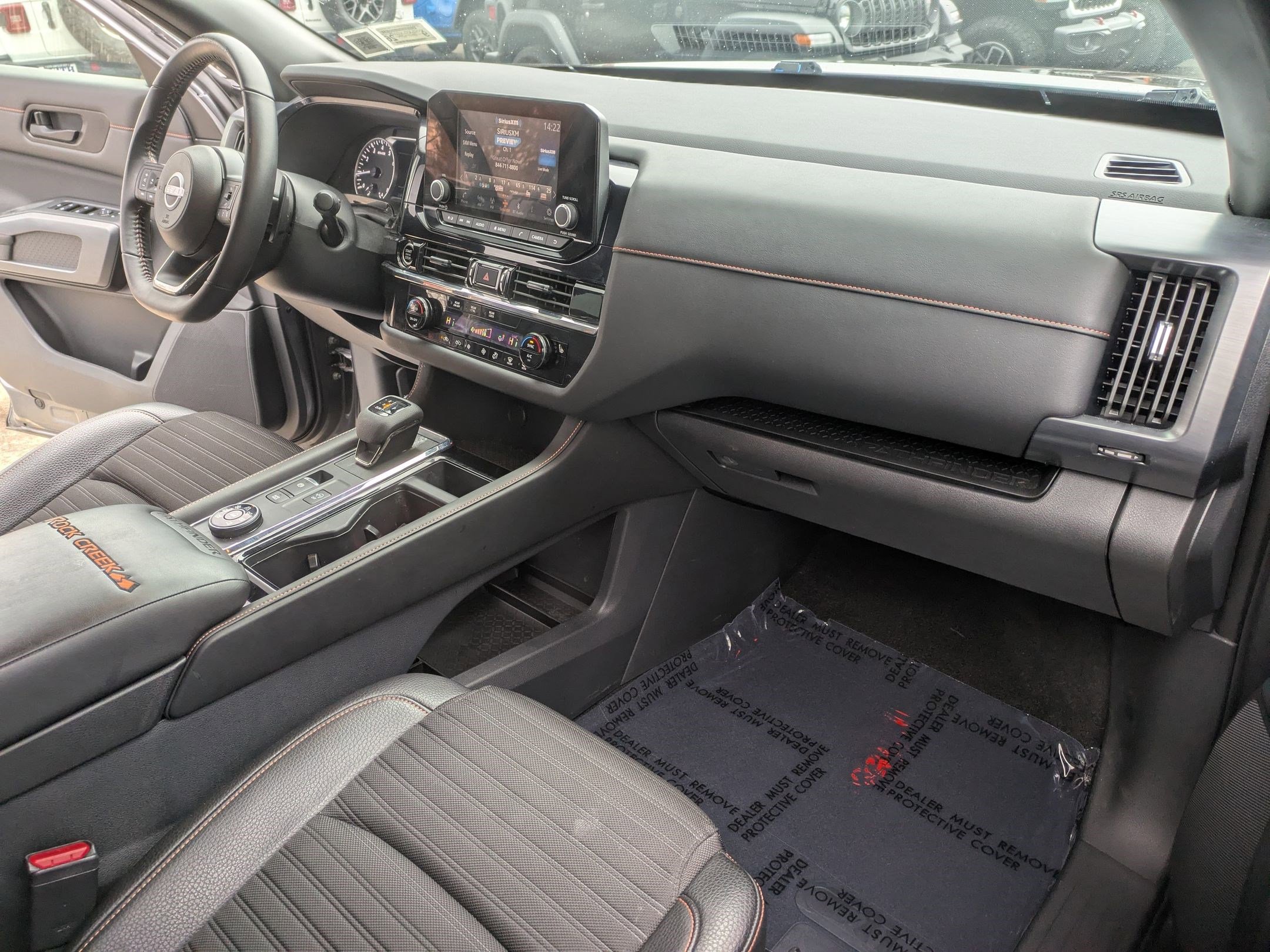 Used 2024 Nissan Pathfinder Rock Creek image 24