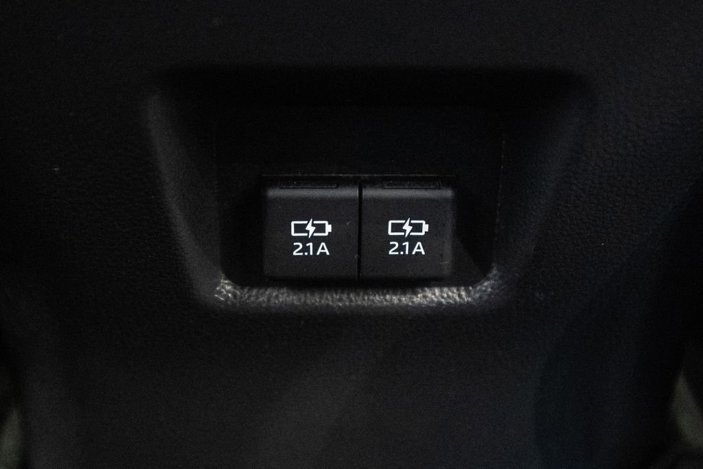 Used 2021 Toyota RAV4 XSE w/ XSE Grade Weather Package image 32