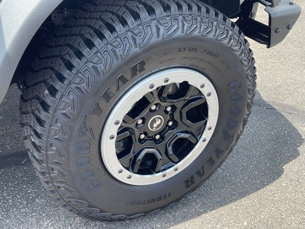 New 2023 Ford Bronco Badlands image 25