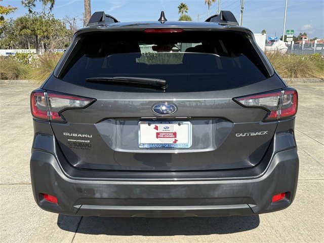 Used 2024 Subaru Outback Premium image 4