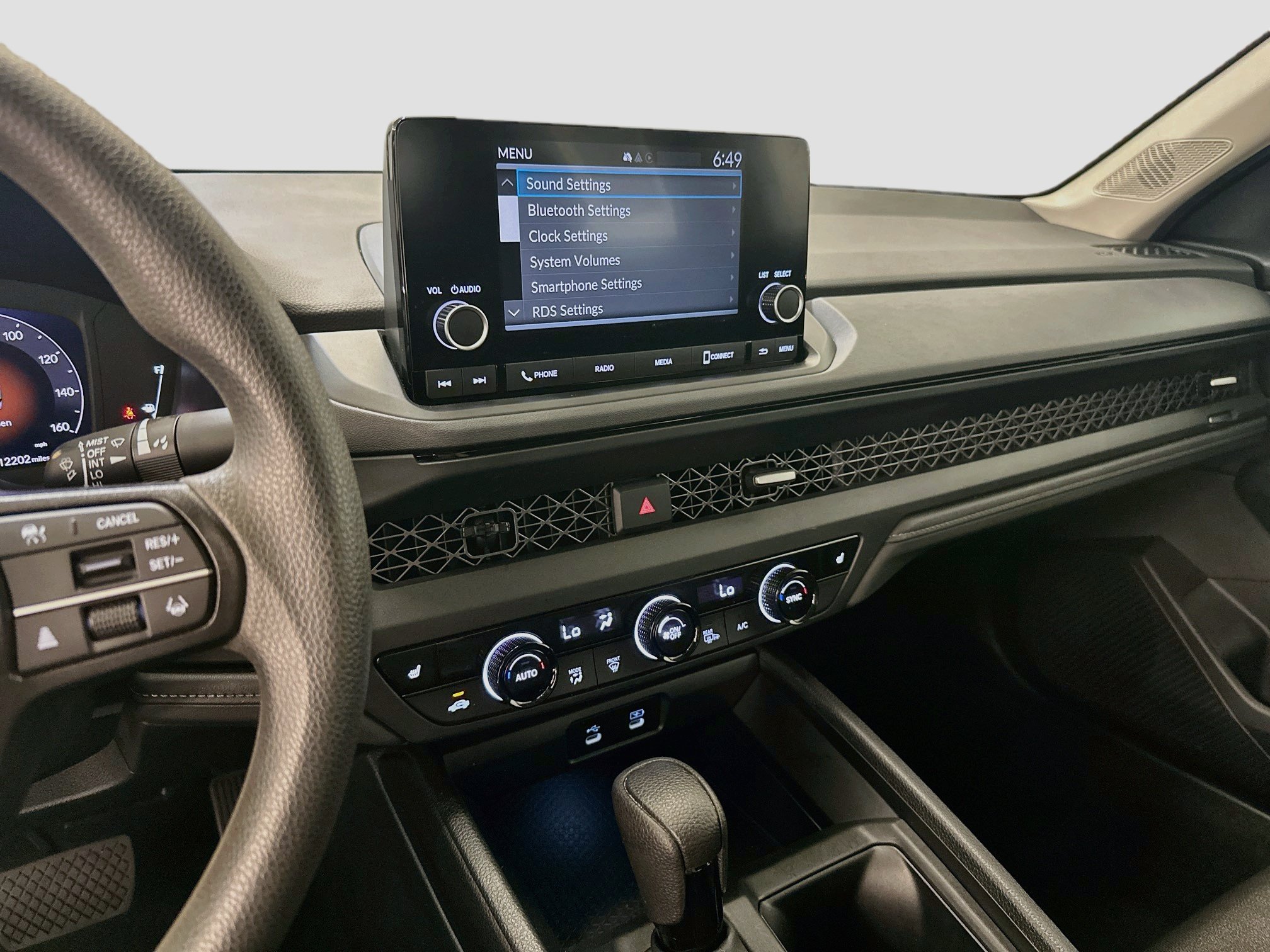 Used 2025 Honda Accord SE image 25