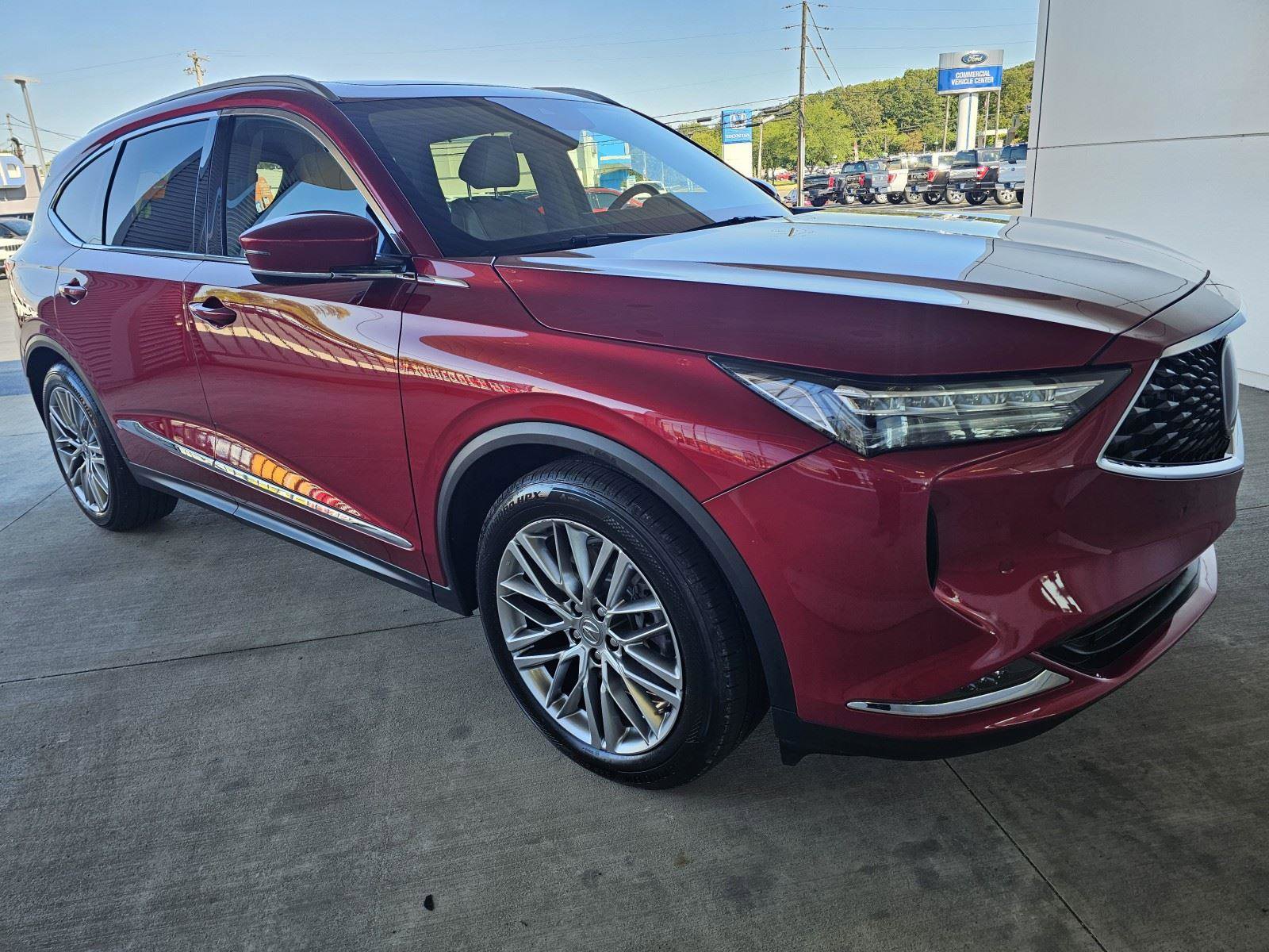 Used 2023 Acura MDX SH-AWD w/ Advance Package image 8