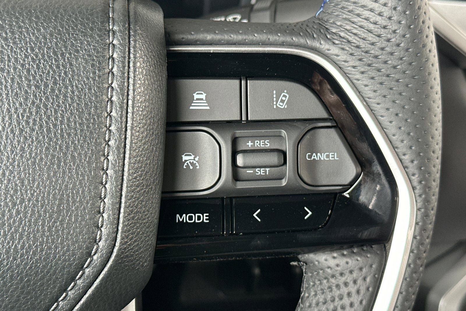 New 2025 Toyota Tundra Platinum image 28